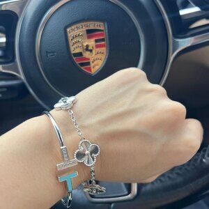 Van Cleef & Arpels Bracelet Vin Alhambra Guilloche 5 Motifs 750WG